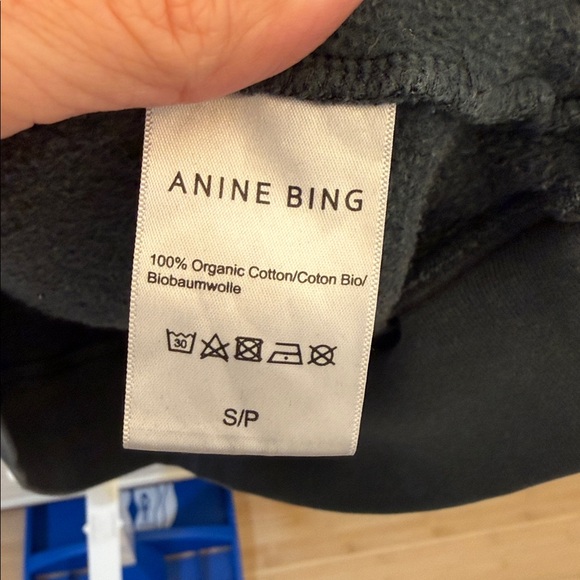 Anine Bing Vintage Crewneck Sweatshirt - Picture 4 of 6